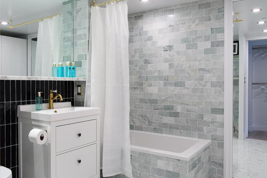 Bond Townhouse Aparthotel New York Exterior photo